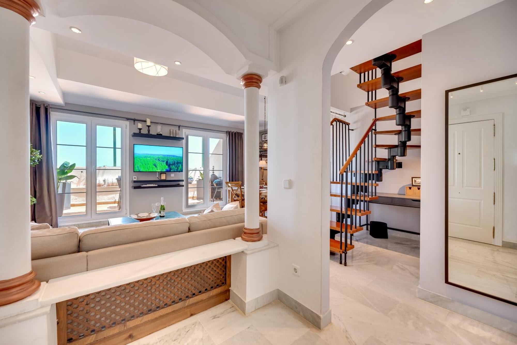 דירות מארבלה Elegant 2 Bdrm Penthouse With Bbq And Pools מראה חיצוני תמונה