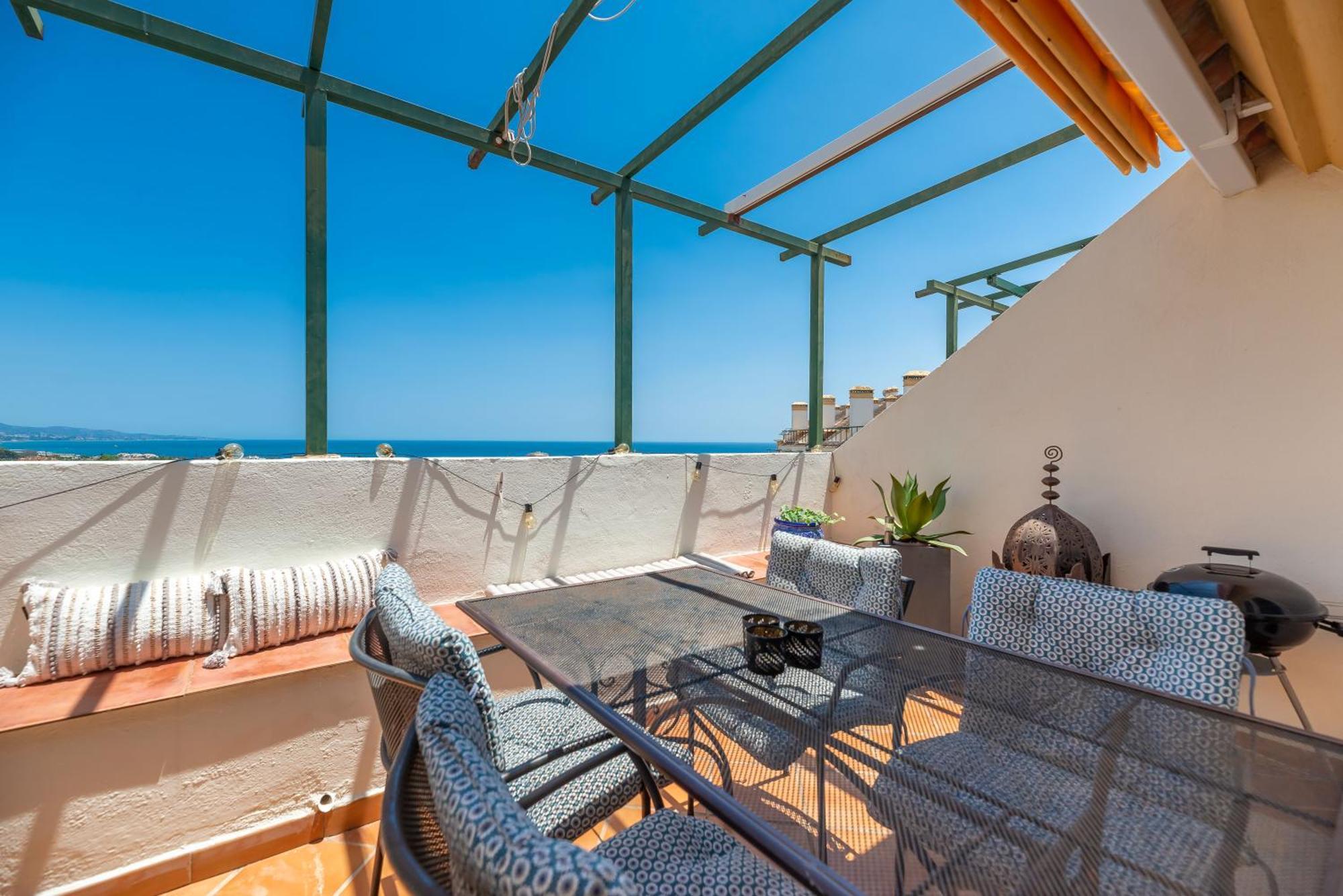 דירות מארבלה Elegant 2 Bdrm Penthouse With Bbq And Pools מראה חיצוני תמונה