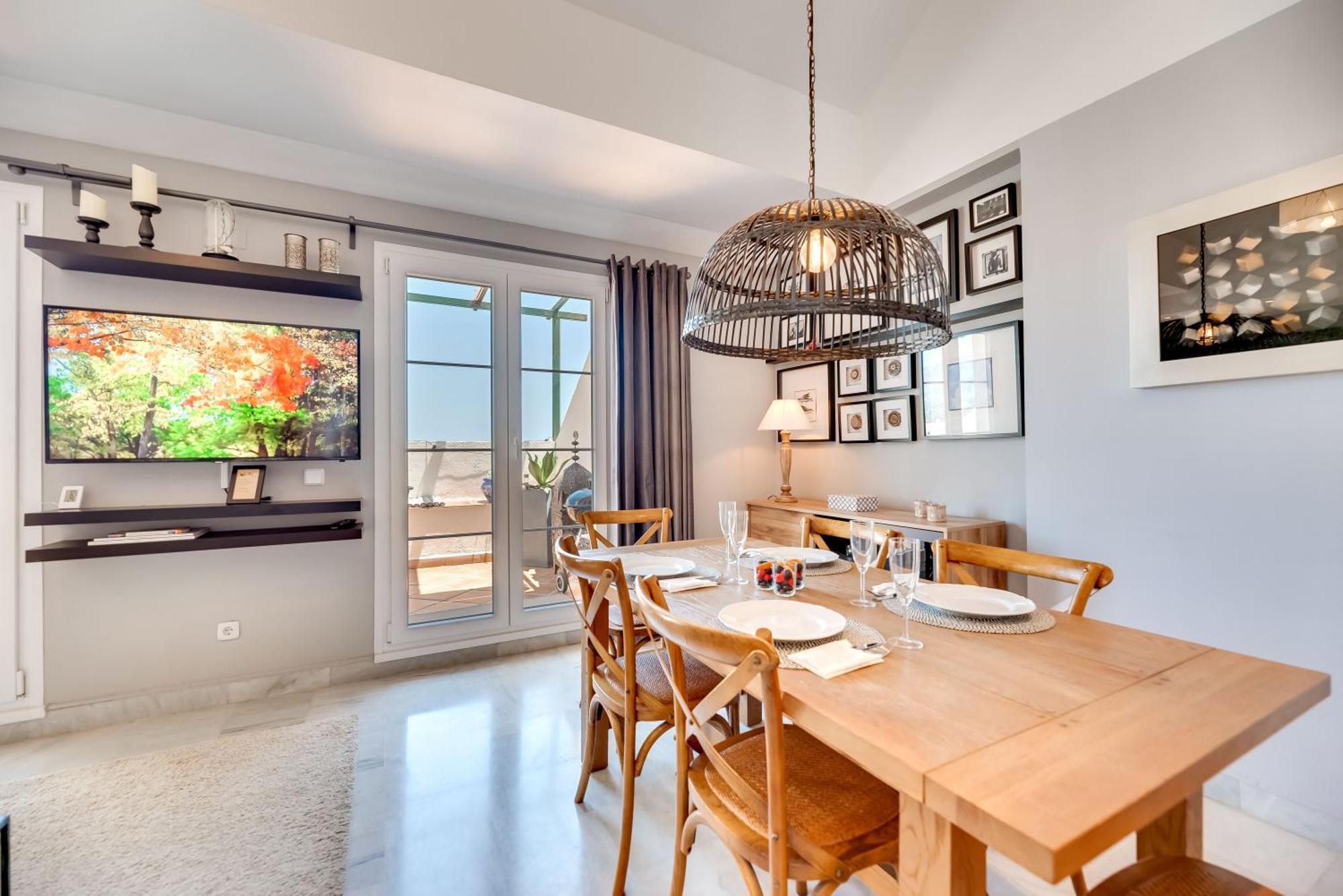 דירות מארבלה Elegant 2 Bdrm Penthouse With Bbq And Pools מראה חיצוני תמונה